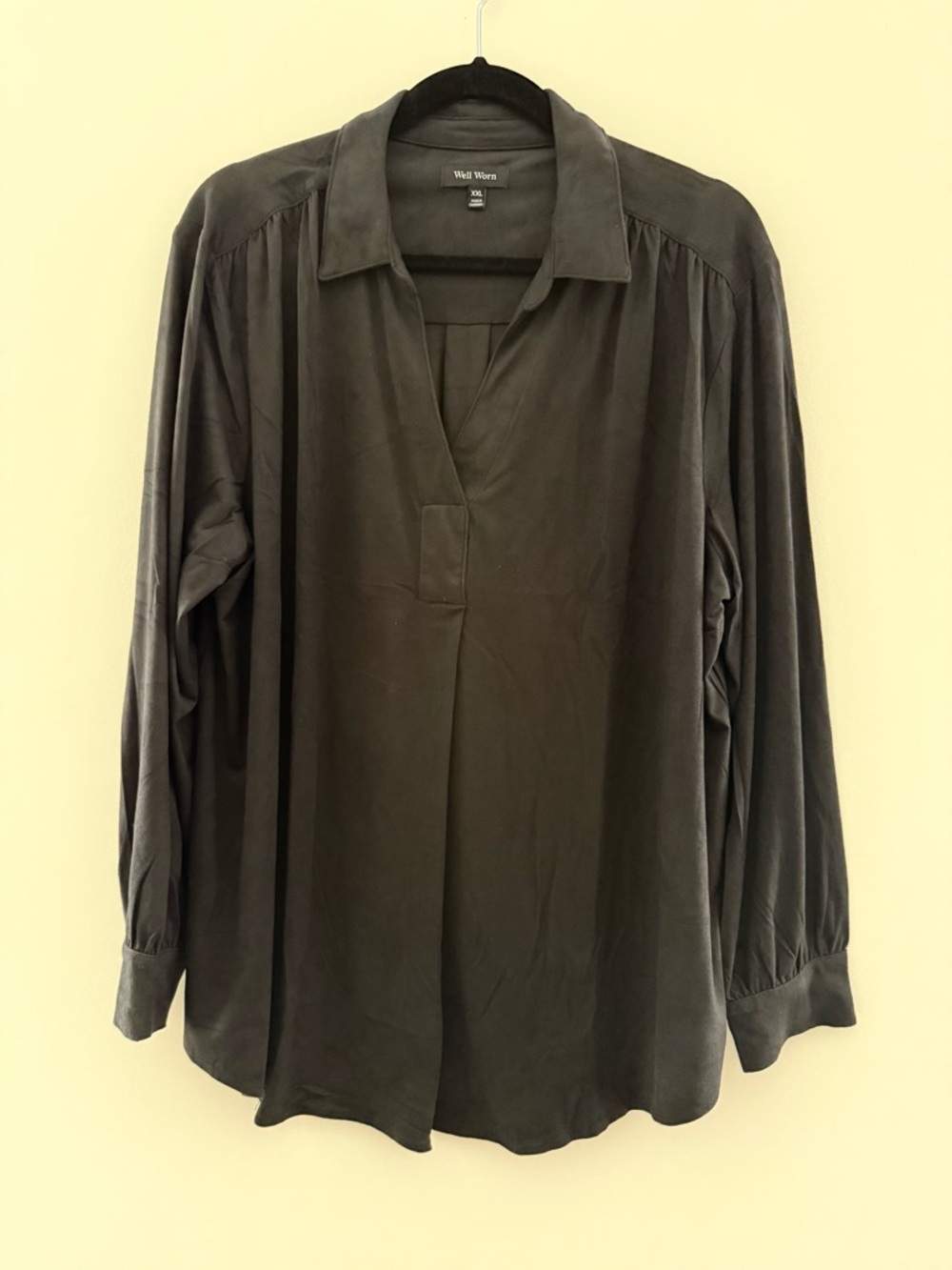 Women's Long Sleeve V-Neck Blouse